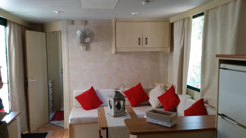 Camping Village Flumendosa Santa Margherita di Pula Chambre photo