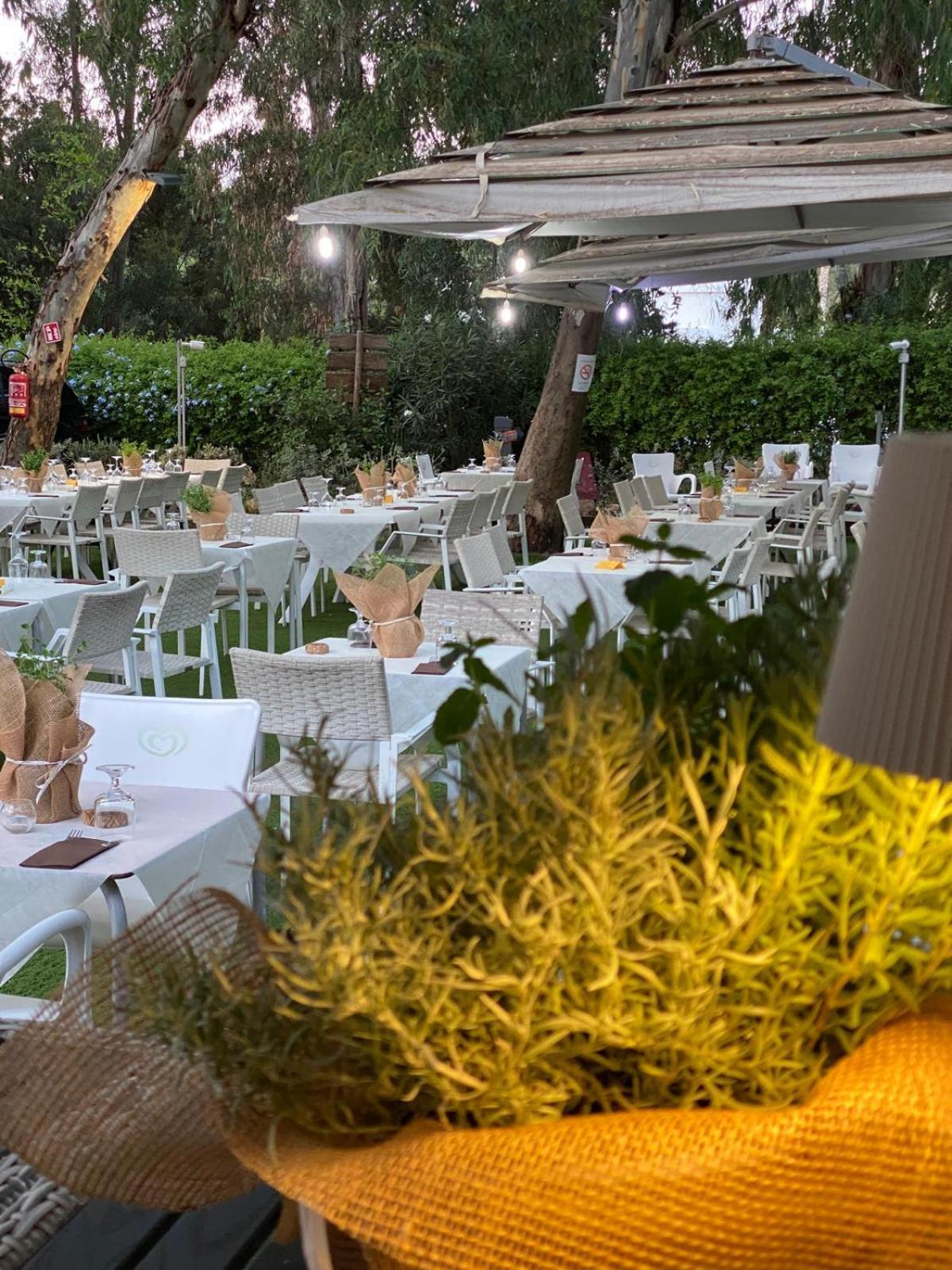 Camping Village Flumendosa Santa Margherita di Pula Extérieur photo